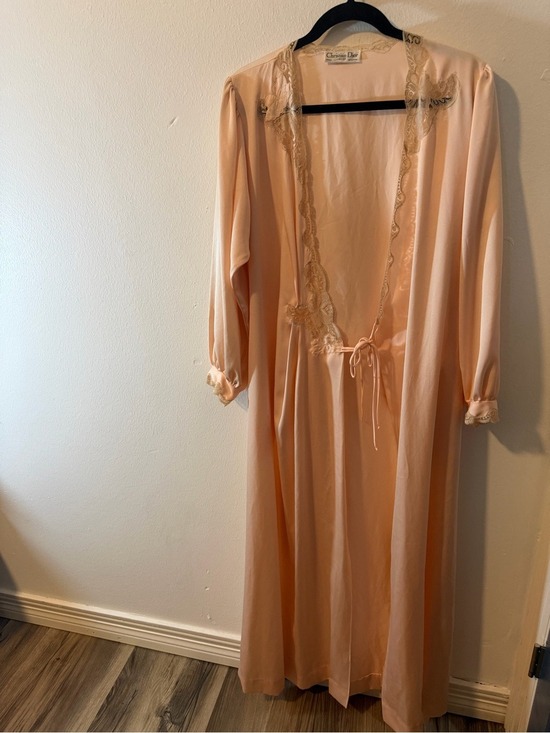 Dior Other - Vintage Christian Dior Pink Lace Robe Pockets Women’s M